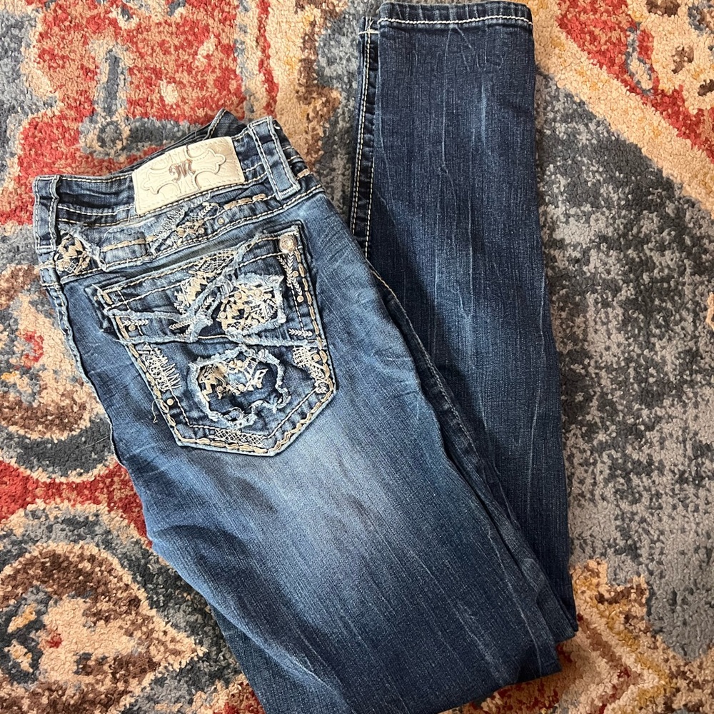 Size 28, like new miss me skinny’s